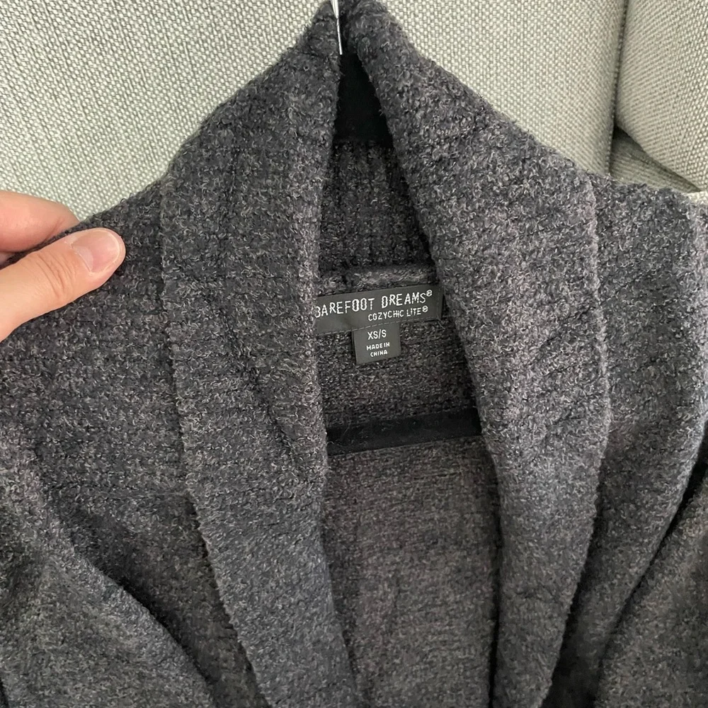 Barefoot dreams circle cardigan in gray - Picture 4 of 9